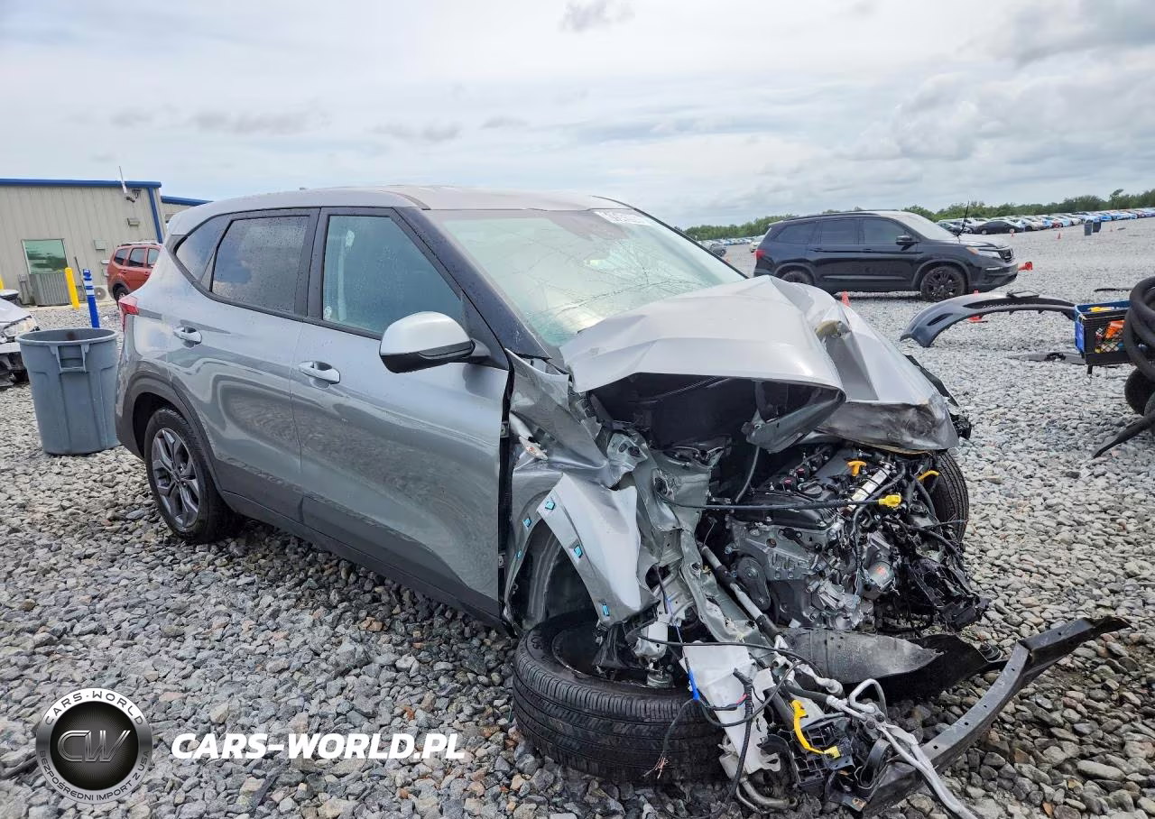 2026 Kia Seltos Lx VIN:KNDEP2AAXT7891057 - 4