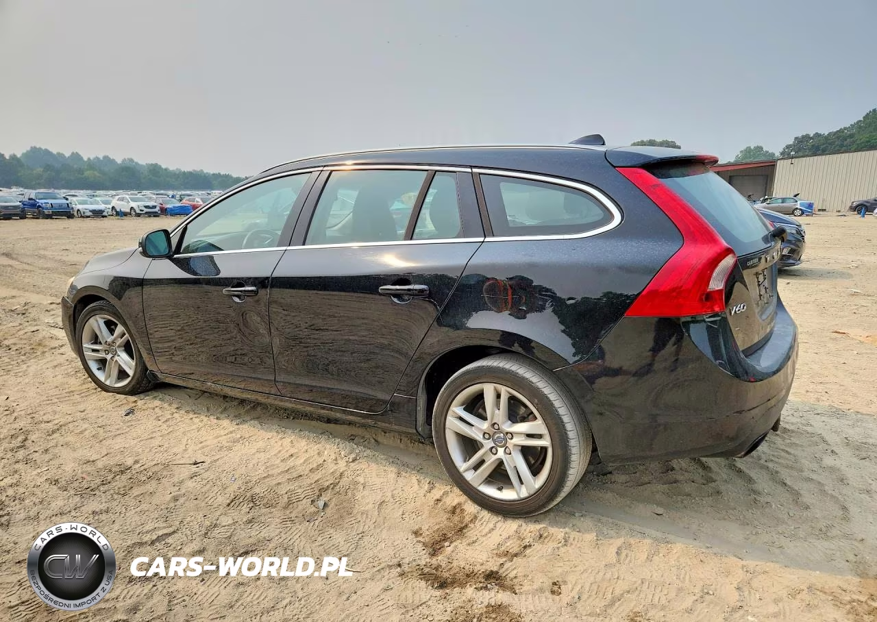 2015 Volvo V60 T5 Premier VIN:YV140MEB5F1207676 - 2