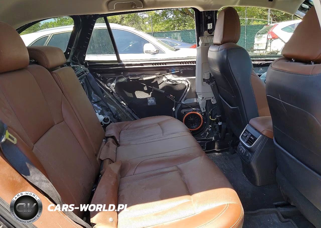 2022 Subaru Outback Touring VIN:4S4BTGPD6N3189188 - 10