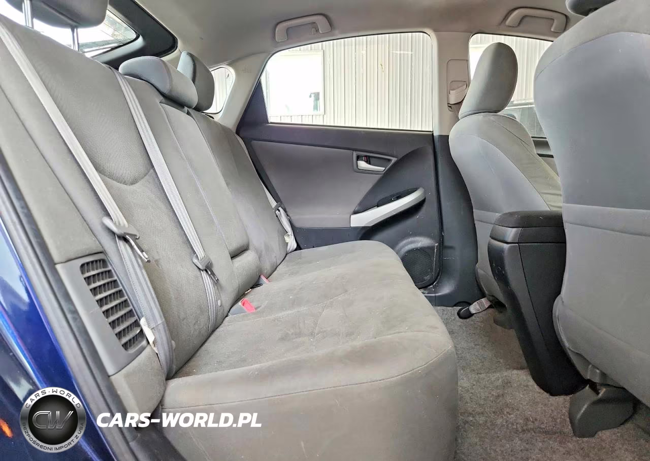 2012 Toyota Prius Three VIN:JTDKN3DUXC1559787 - 10