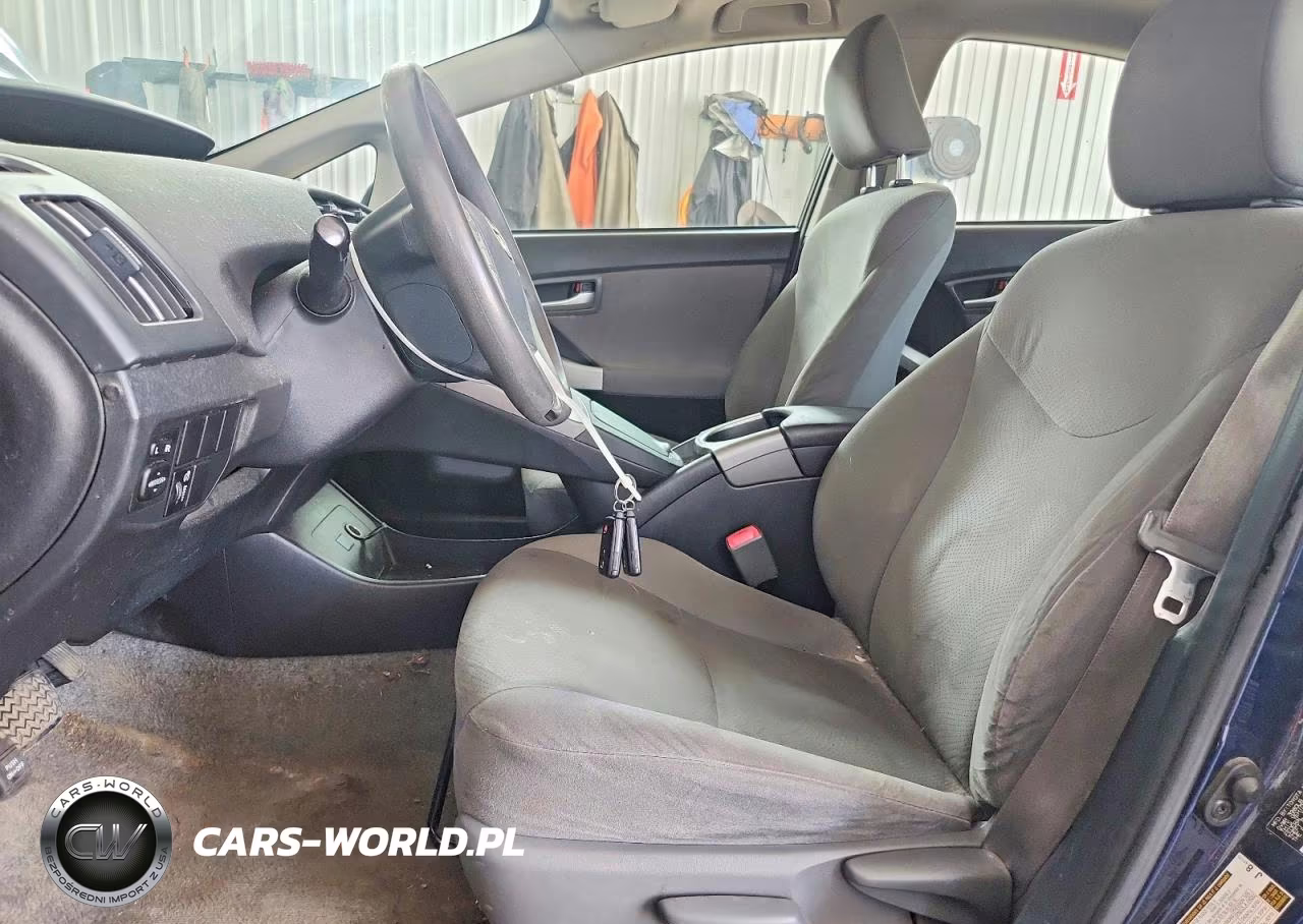 2012 Toyota Prius Three VIN:JTDKN3DUXC1559787 - 7