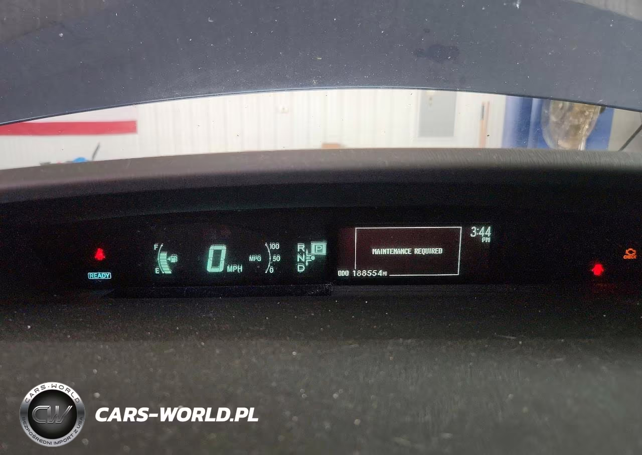 2012 Toyota Prius Three VIN:JTDKN3DUXC1559787 - 9