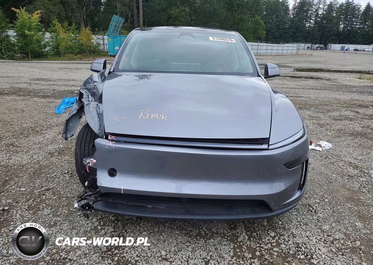 2026 Tesla Model Y VIN:7SAYGDED3TF403187 - 5