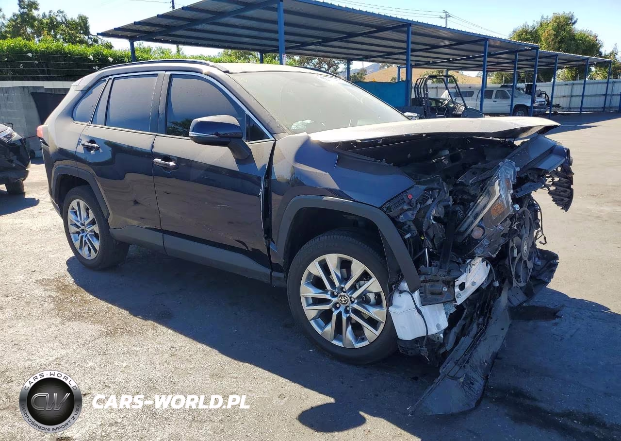 2024 Toyota Rav4 Xle Premium VIN:2T3A1RFV4RW472252 - 4