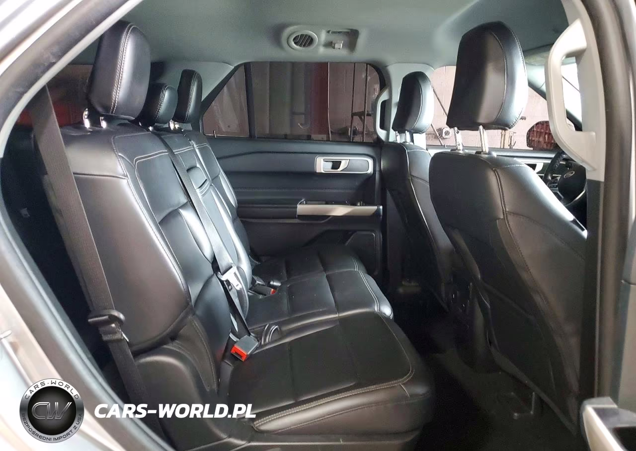 2023 Ford Explorer Xlt VIN:1FMSK7DH2PGA70060 - 10