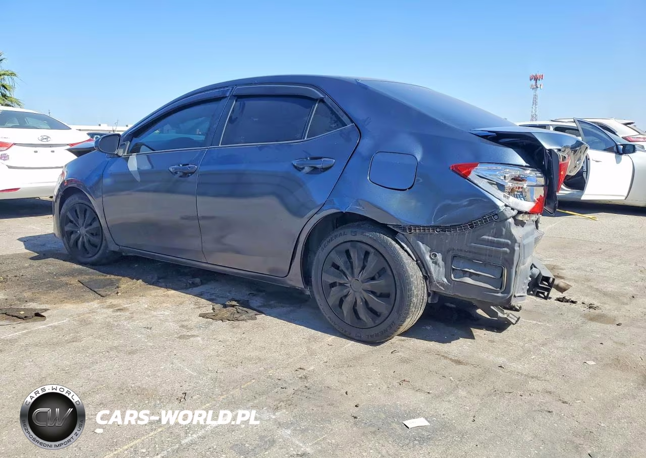2018 Toyota Corolla Le VIN:5YFBURHE3JP786918 - 2