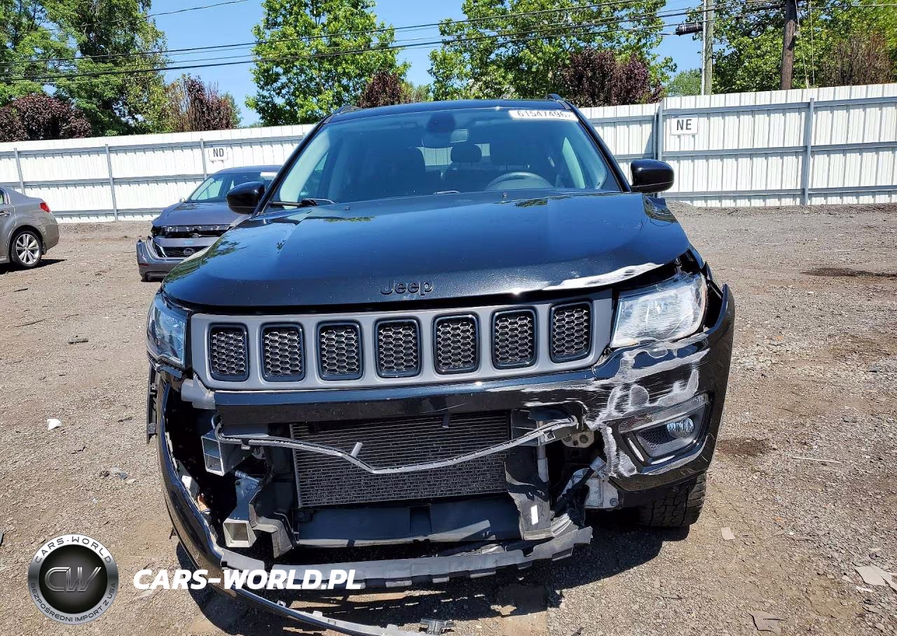 2019 Jeep Compass Latitude VIN:3C4NJDBB4KT809760 - 5