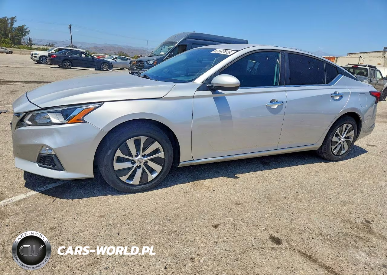 2019 Nissan Altima S – zdjęcie 1 z 12