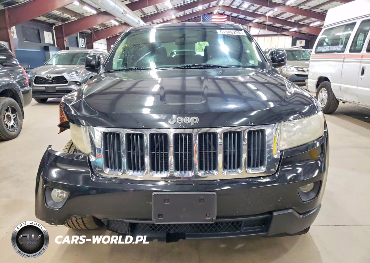 2013 Jeep Grand Cherokee Laredo VIN:1C4RJFAG5DC633343 - 5