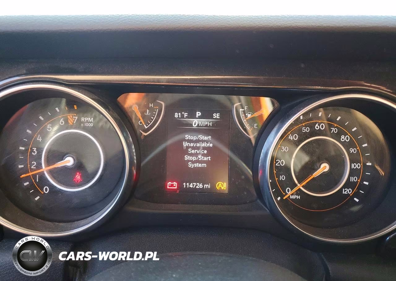 2020 Jeep Wrangler Unlimited Sport VIN:1C4HJXDG6LW285708 - 9