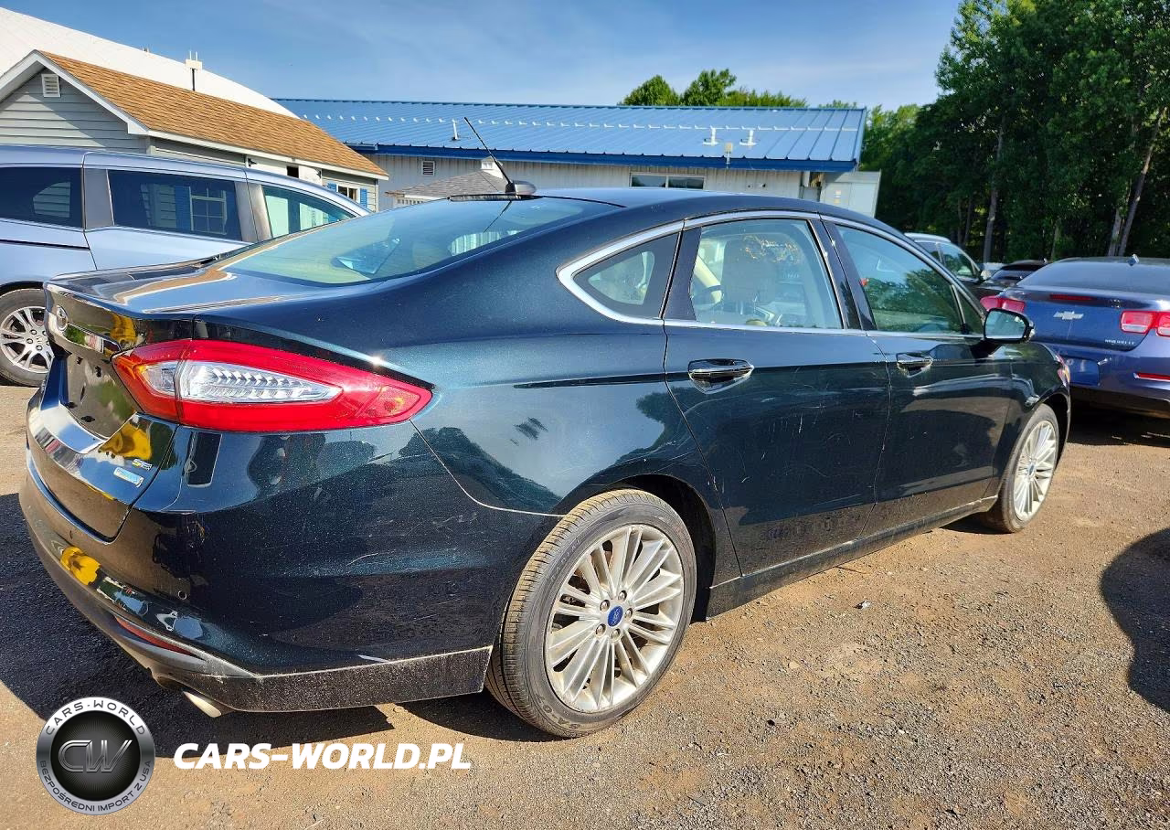 2014 Ford Fusion Se VIN:3FA6P0HDXER246094 - 3