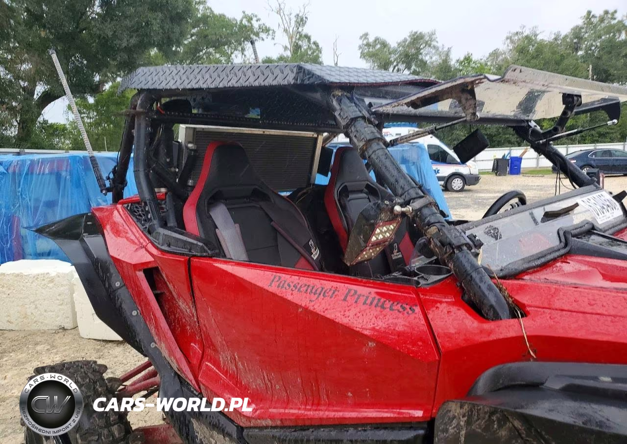 2019 Honda Sxs1000S Utility Vehicle VIN:1HFVE0549K4003631 - 10