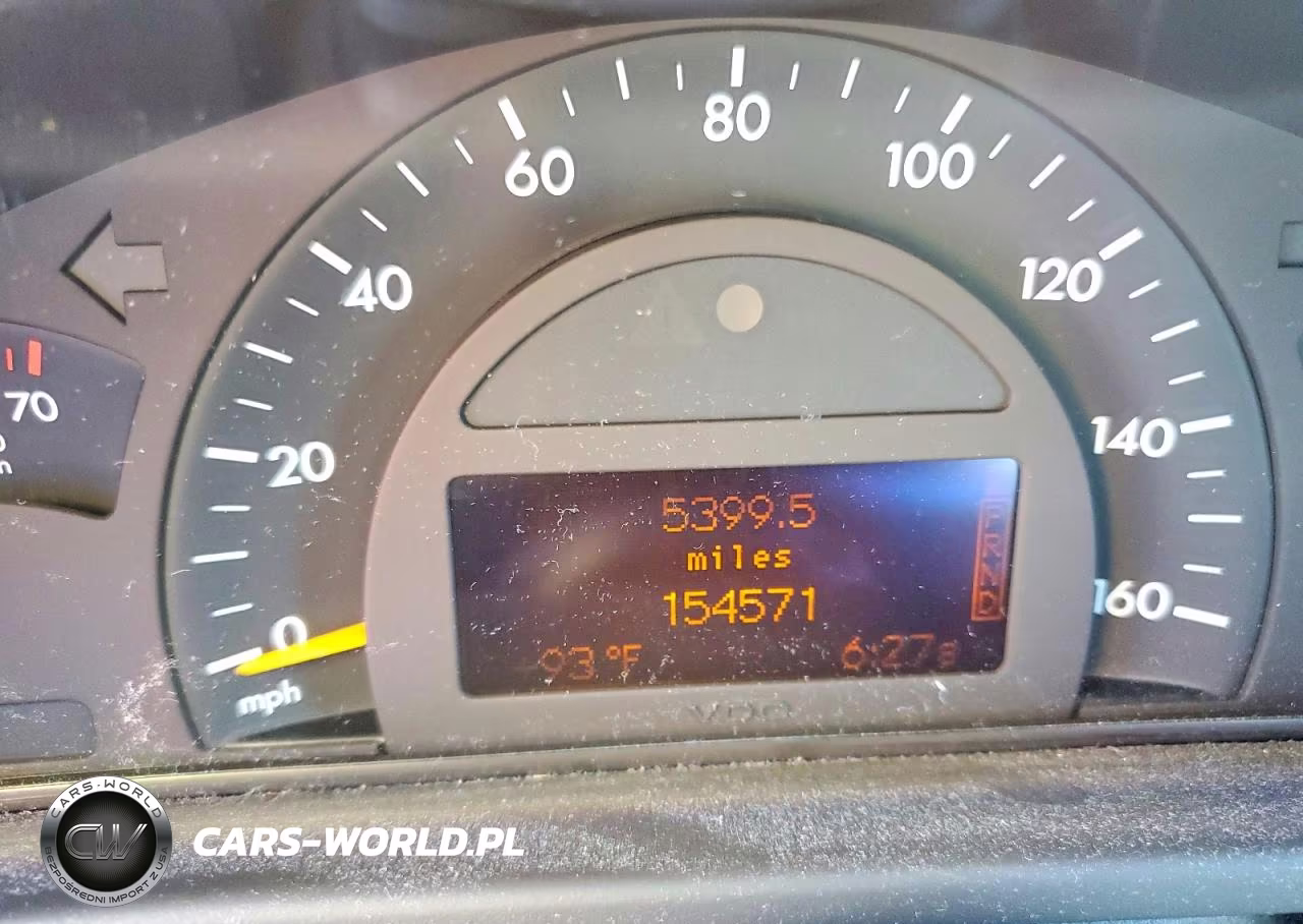 2003 Mercedes-Benz C 230K Sport Sedan VIN:WDBRF40JX3F429345 - 9