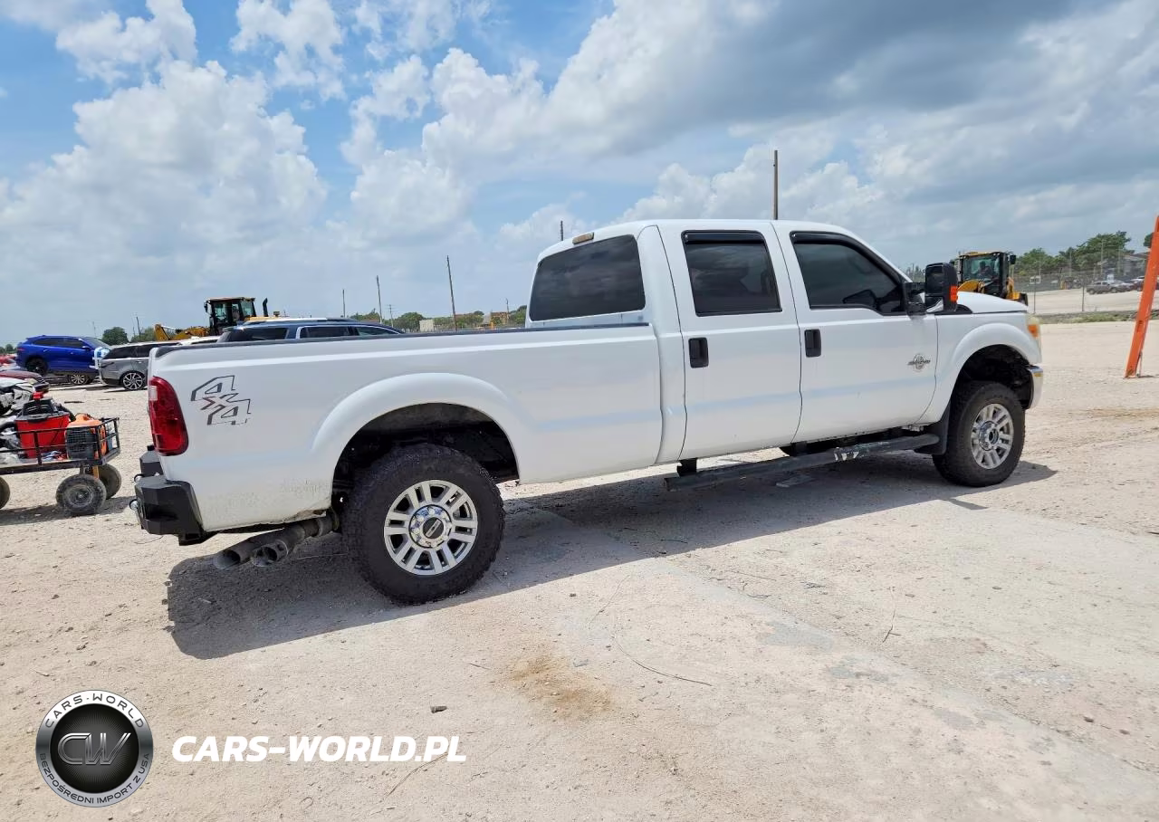 2012 Ford F250 Super Duty VIN:1FT7W2BT7CEA10628 - 3