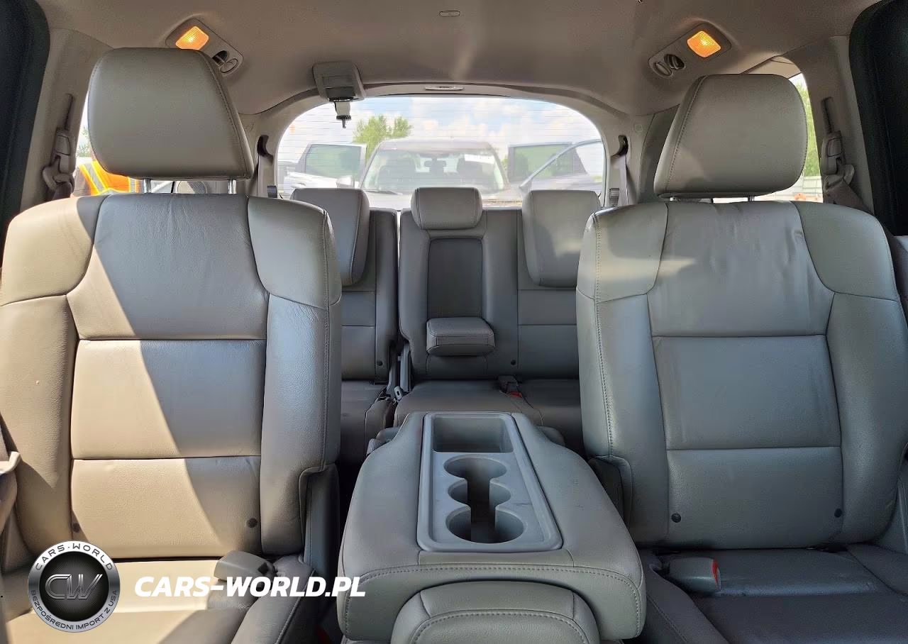 2012 Honda Odyssey Touring VIN:5FNRL5H91CB085483 - 11