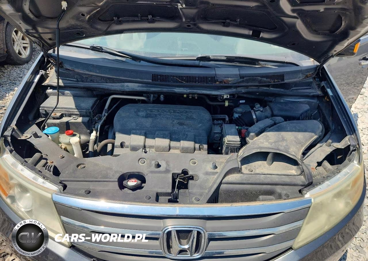2012 Honda Odyssey Touring VIN:5FNRL5H91CB085483 - 12