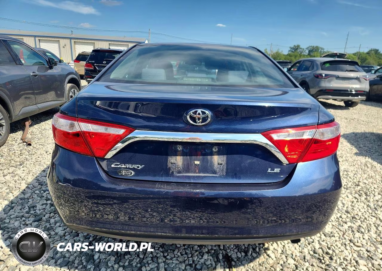2015 Toyota Camry Le VIN:4T4BF1FKXFR483764 - 6