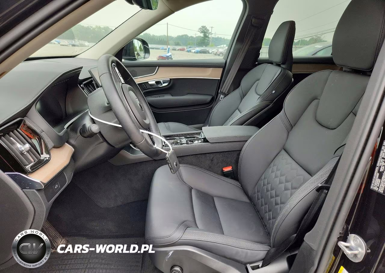 2025 Volvo Xc90 Core VIN:YV4M12PAXS1362887 - 7