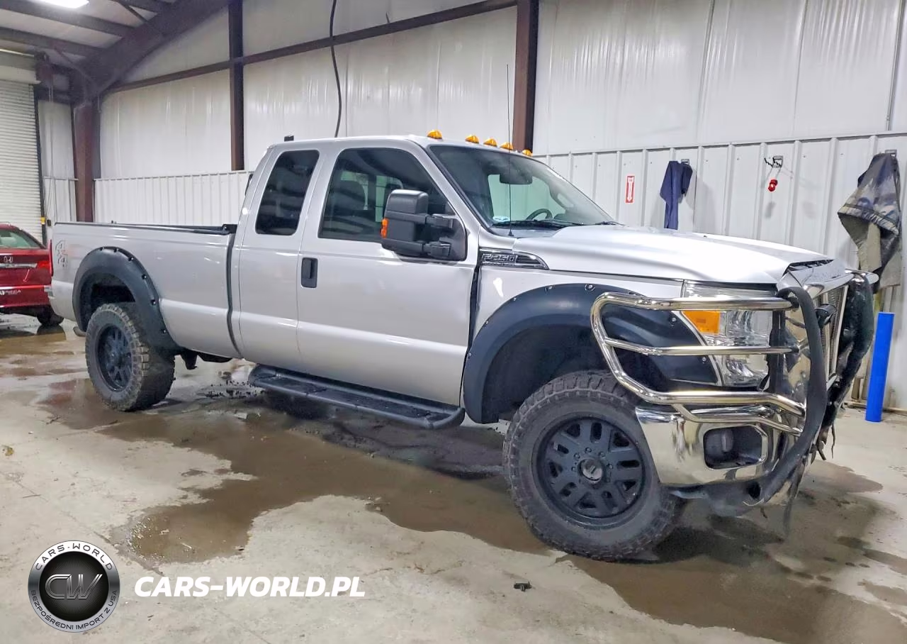 2015 Ford F250 Super Duty VIN:1FT7X2B60FEC87407 - 4