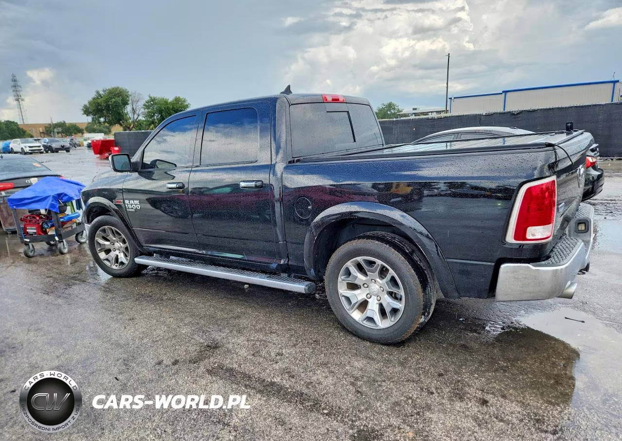 2019 Ram 1500 Classic Laramie VIN:1C6RR6NM7KS702116 - 2