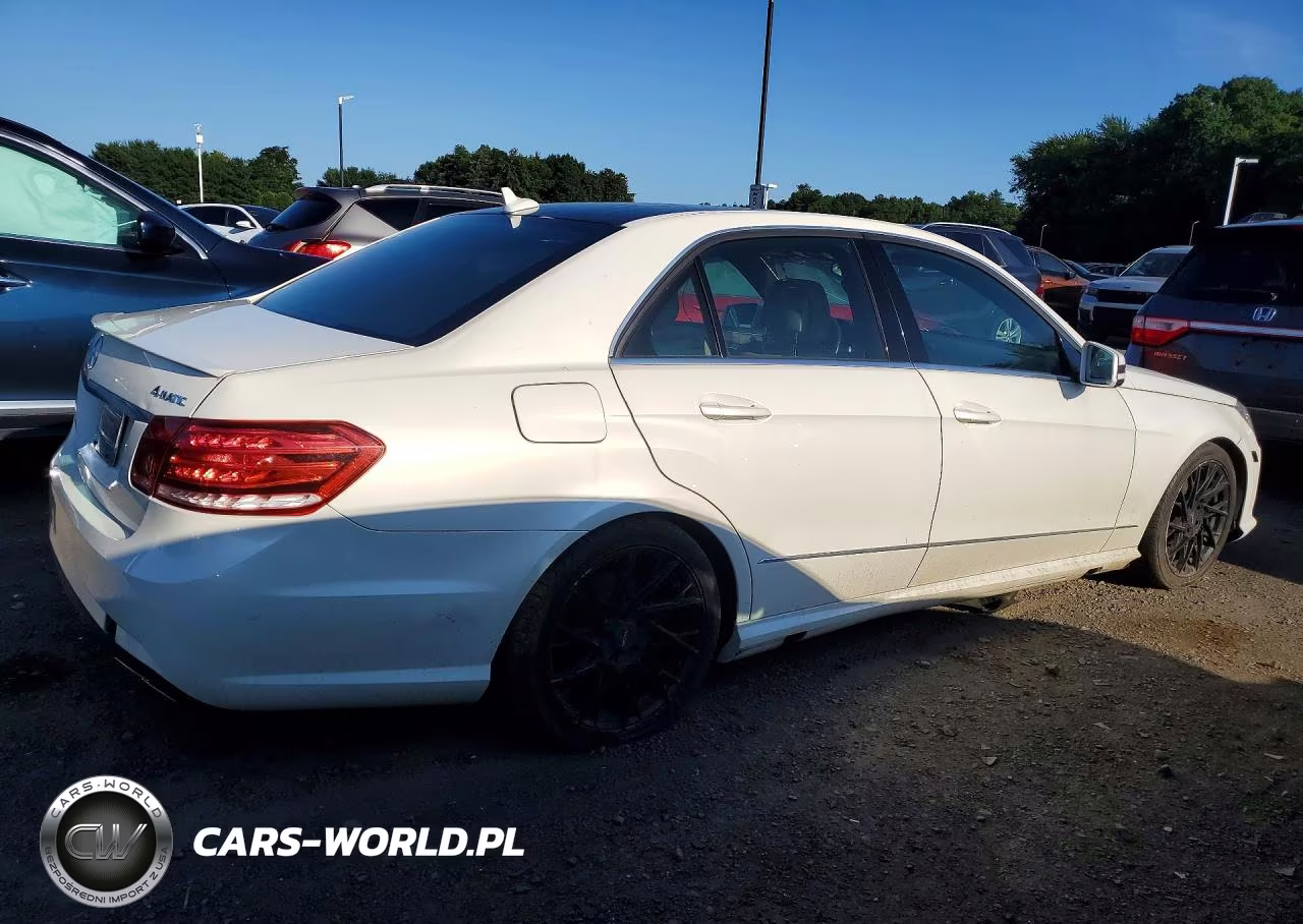 2011 Mercedes-Benz E 350 4Matic VIN:WDDHF8HB7BA453704 - 3