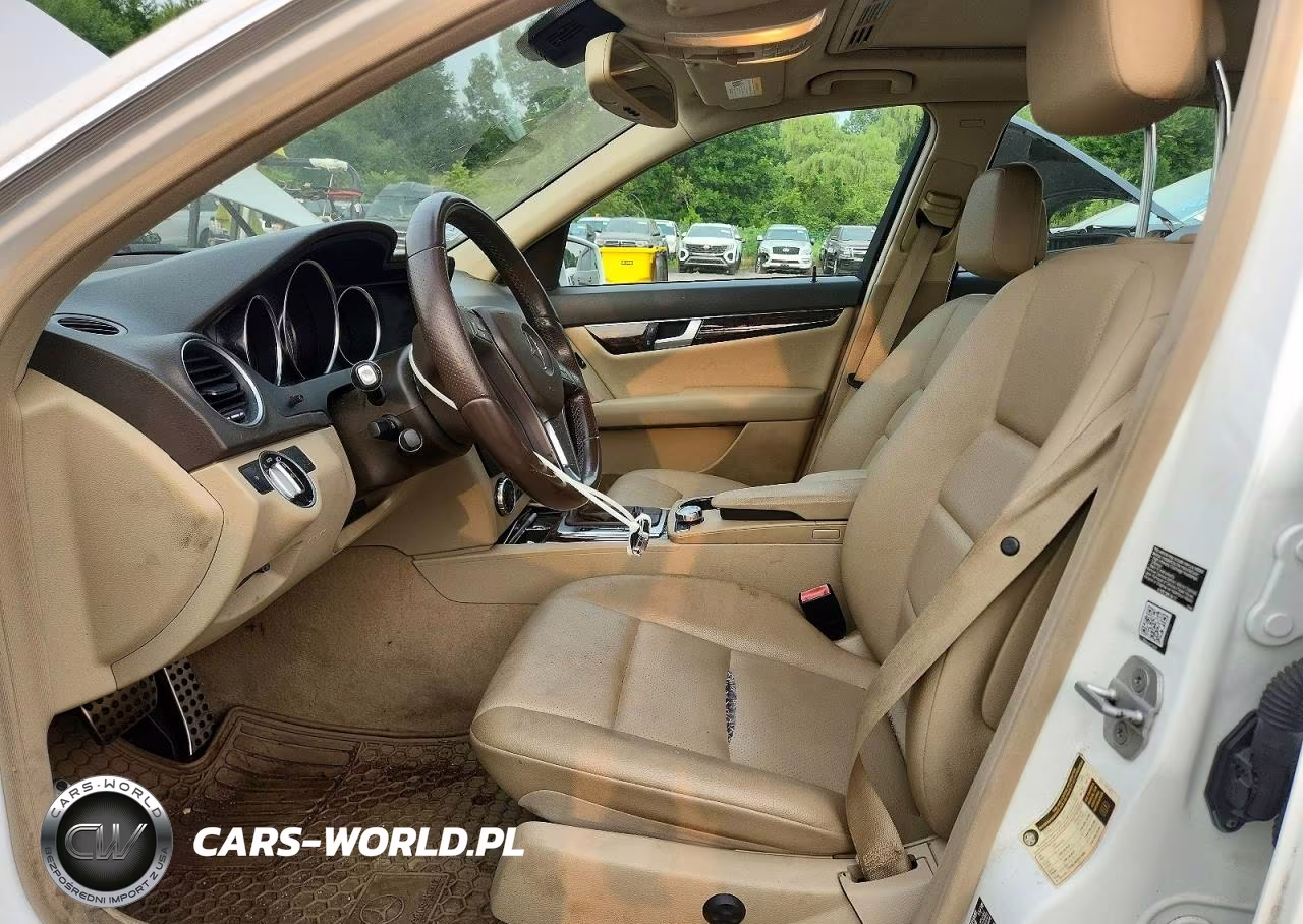 2013 Mercedes-Benz C 250 VIN:WDDGF4HB8DR271566 - 7