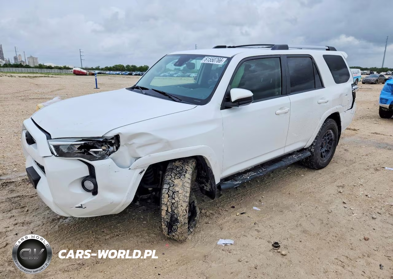 2020 Toyota 4Runner Sr5