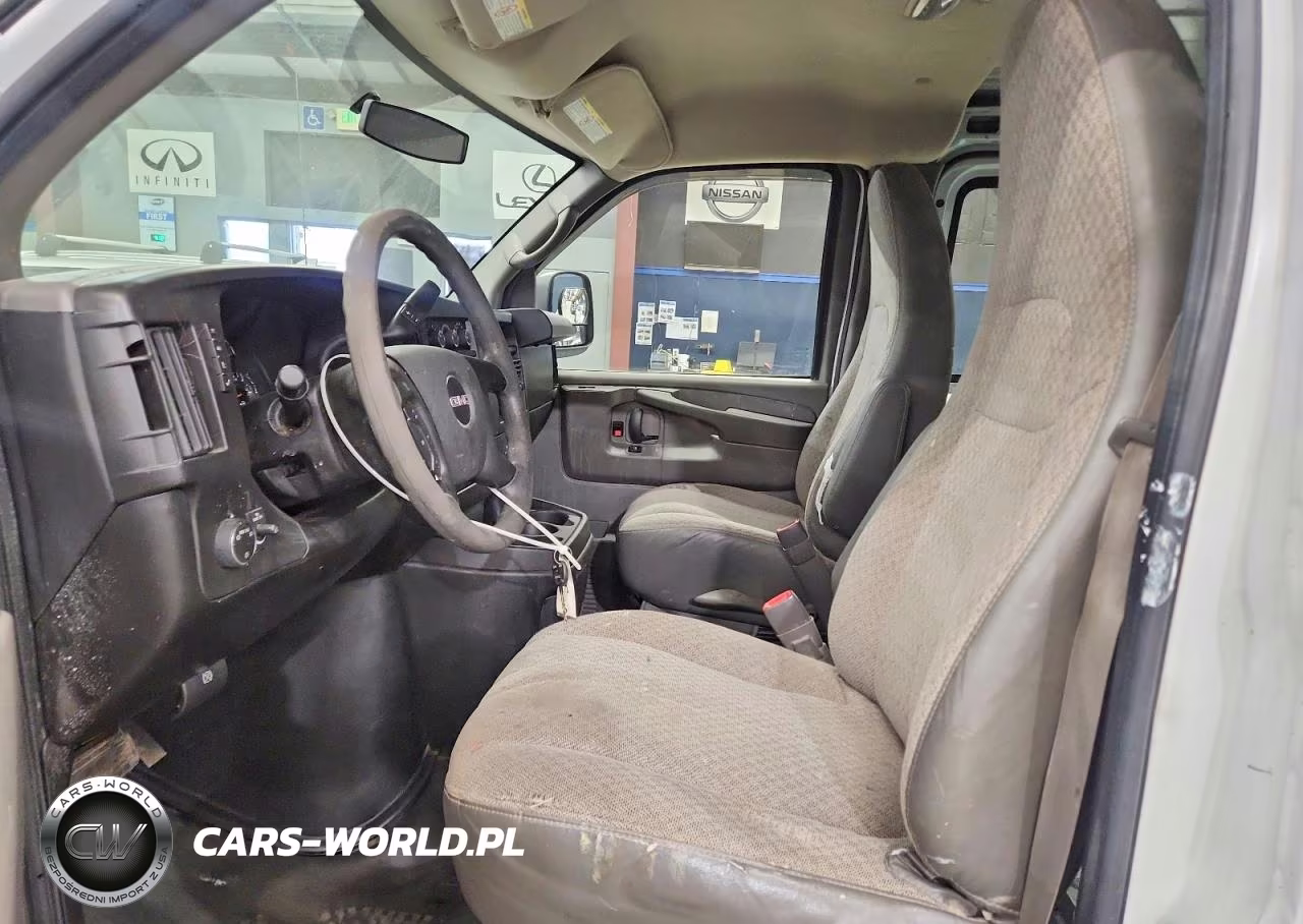 2014 GMC Savana G2500 VIN:1GTW7FCA2E1132613 - 7