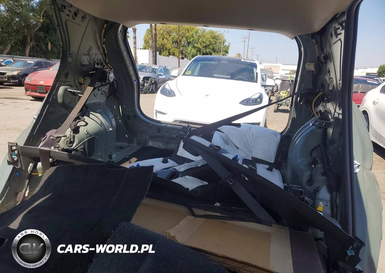 2025 Kia Niro Wind VIN:KNDCR3L17S5145387 - 10