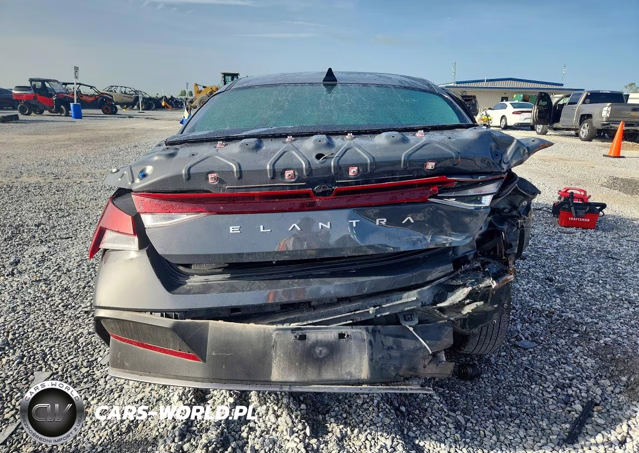 2025 Hyundai Elantra Se VIN:KMHLL4DG5SU011179 - 6