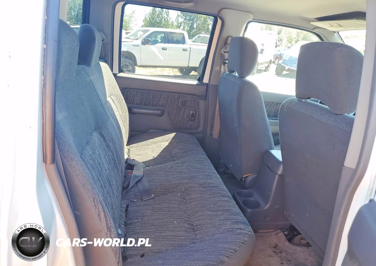 2000 Nissan Frontier Crew Cab Xe-Crew Cab Se VIN:1N6ED27T0YC316320 - 10