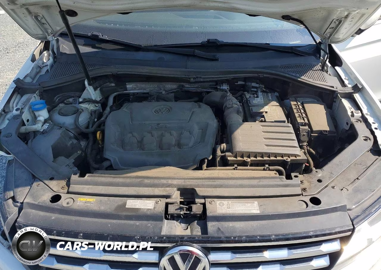 2018 Volkswagen Tiguan S VIN:3VV1B7AX2JM036114 - 12