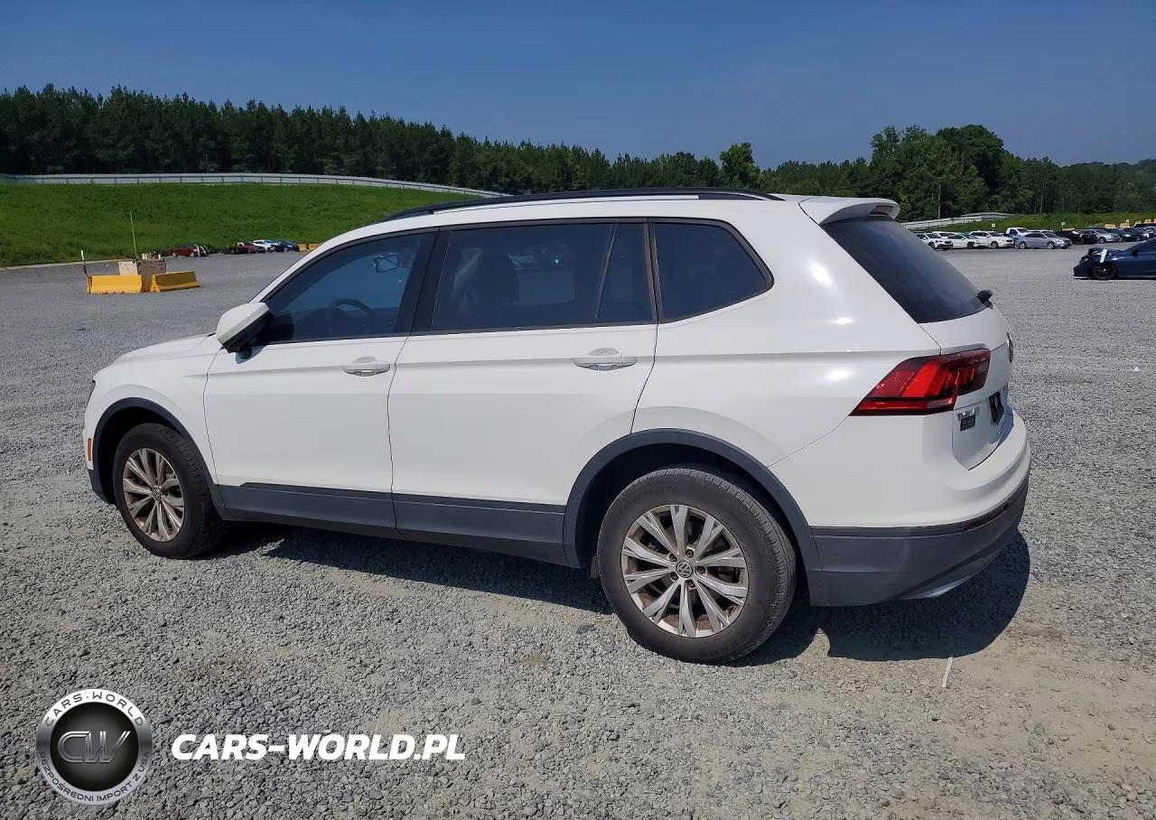 2018 Volkswagen Tiguan S VIN:3VV1B7AX2JM036114 - 2