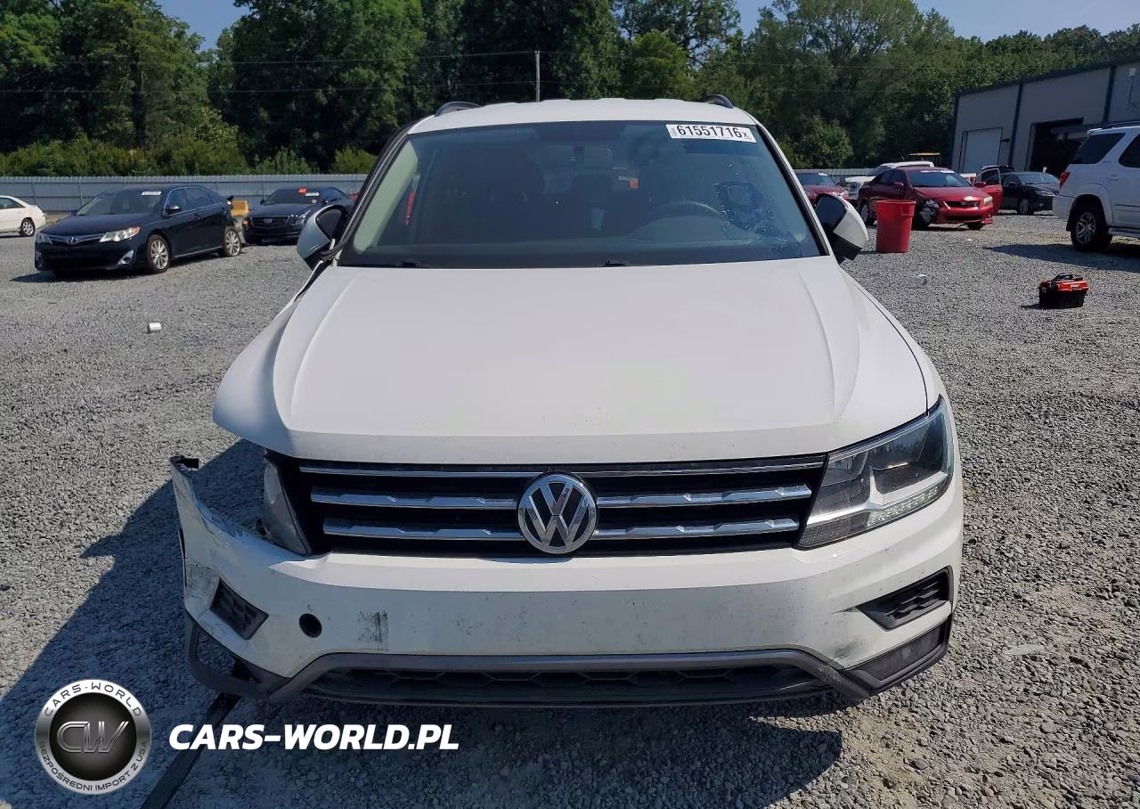 2018 Volkswagen Tiguan S VIN:3VV1B7AX2JM036114 - 5