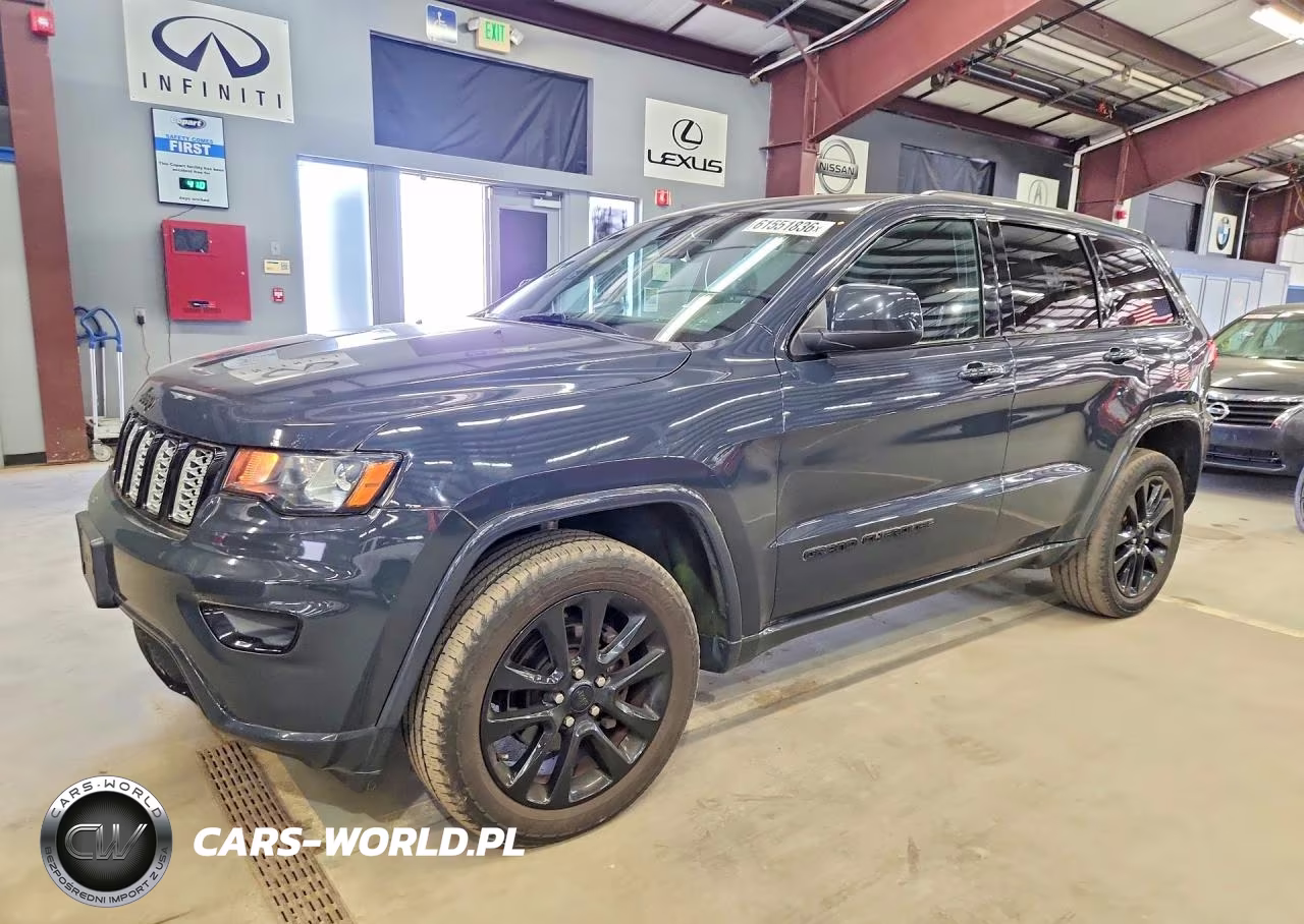 2018 Jeep Grand Cherokee Laredo – zdjęcie 1 z 13