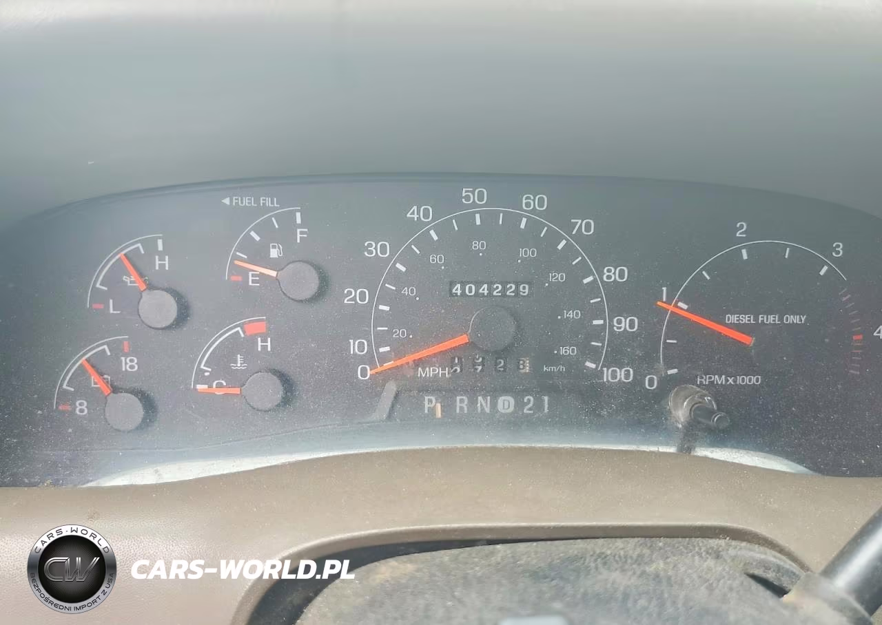 2000 Ford F350 Super Duty VIN:1FTWX33F7YEB52492 - 9