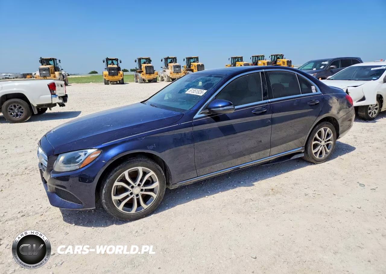 2016 Mercedes-Benz C 300 4Matic – zdjęcie 1 z 12