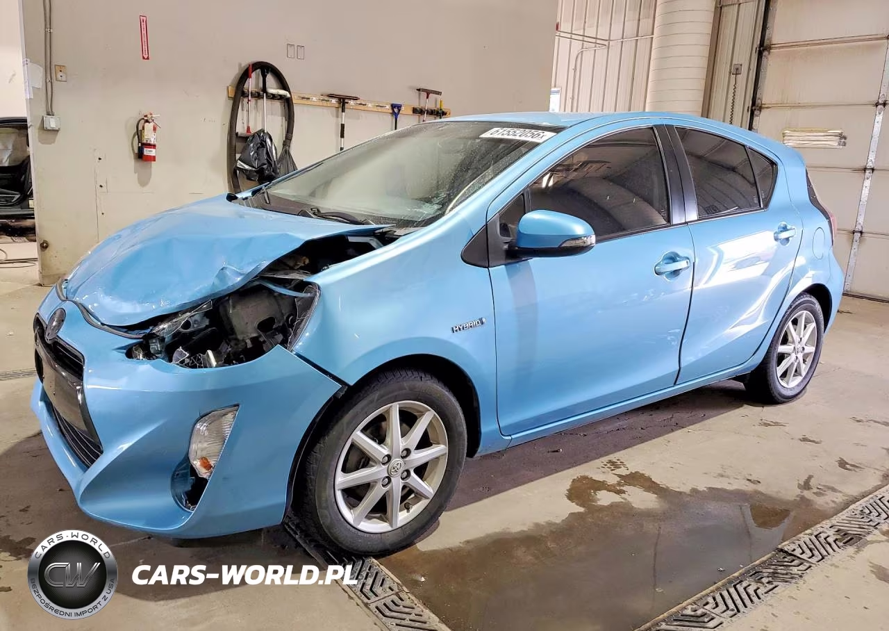 2015 Toyota Prius C Three