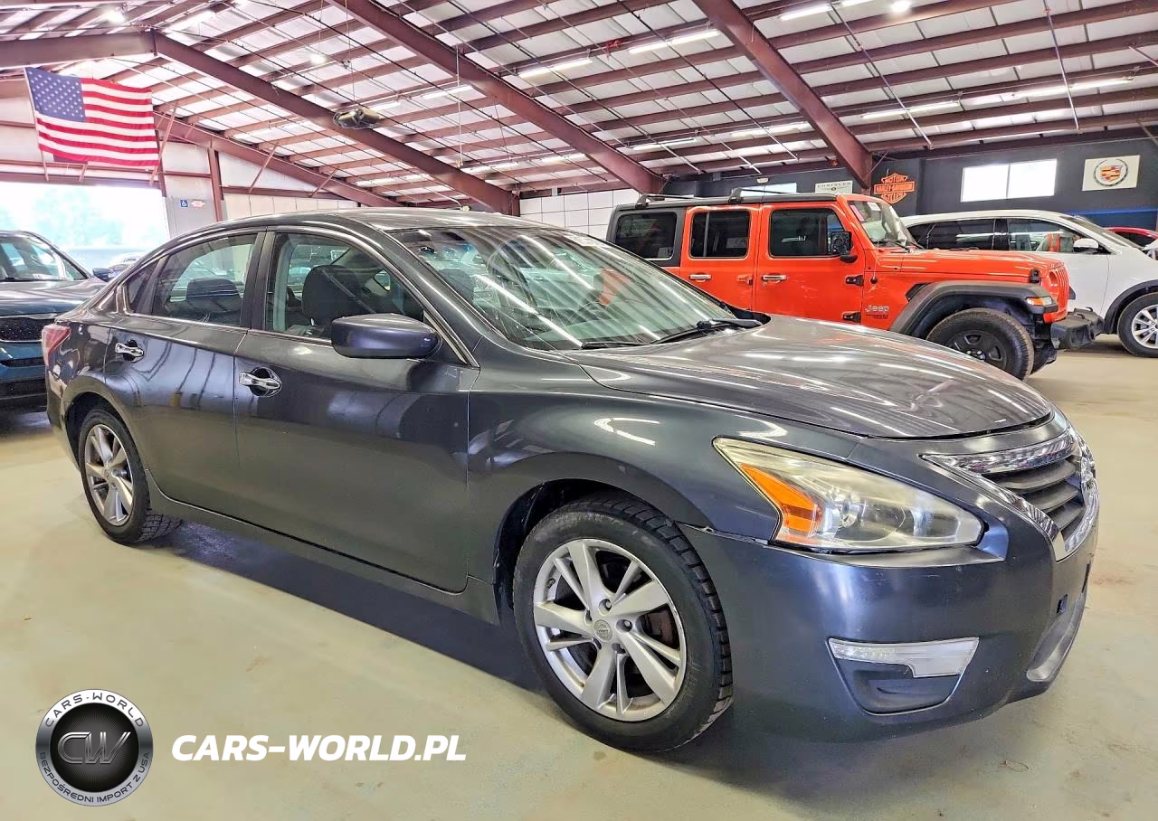 2013 Nissan Altima 2.5 VIN:1N4AL3AP3DN454301 - 4