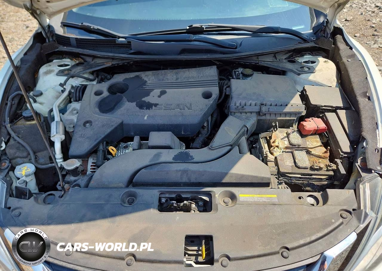 2018 Nissan Altima 2.5 S VIN:1N4AL3AP3JC176684 - 11
