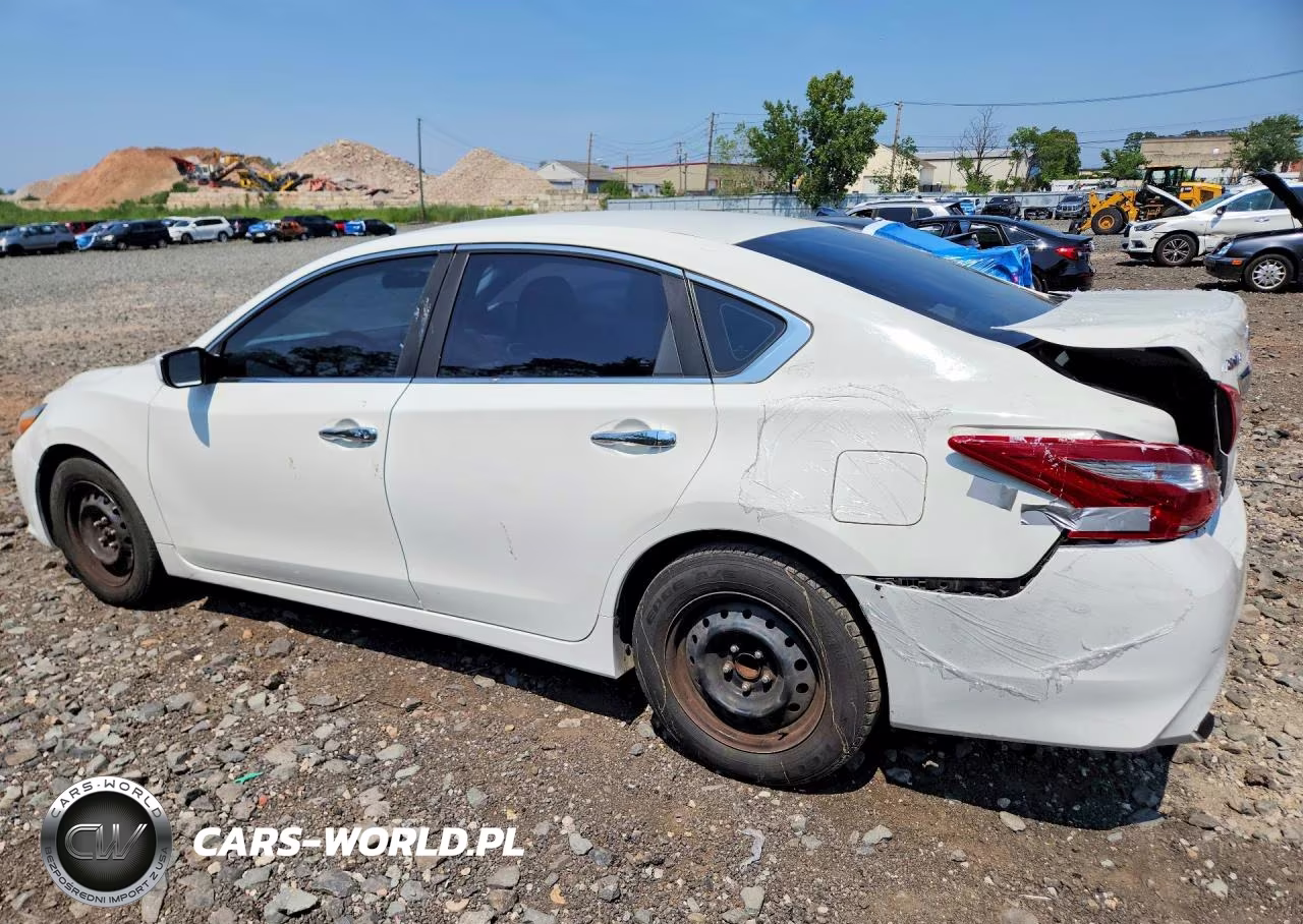 2018 Nissan Altima 2.5 S VIN:1N4AL3AP3JC176684 - 2