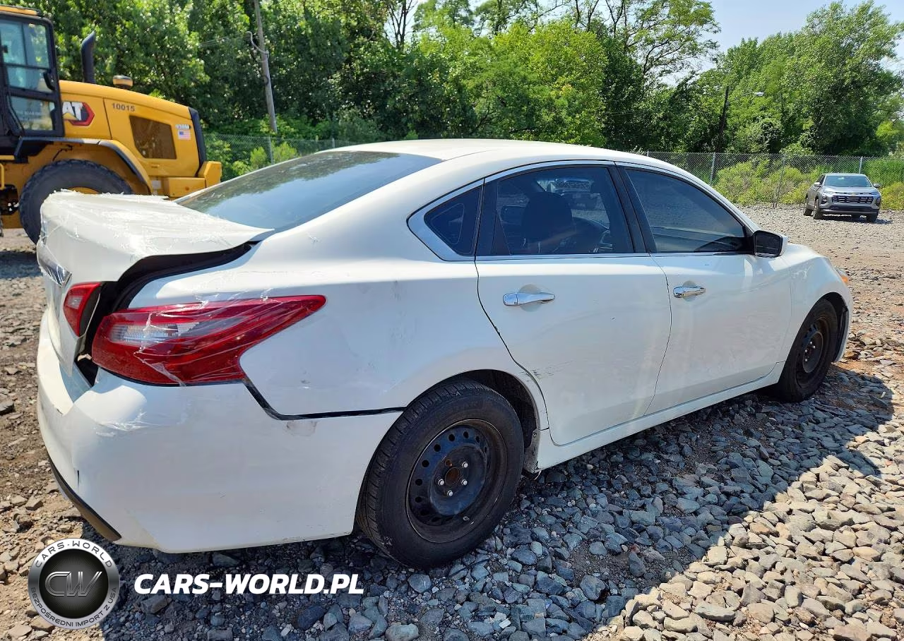2018 Nissan Altima 2.5 S VIN:1N4AL3AP3JC176684 - 3