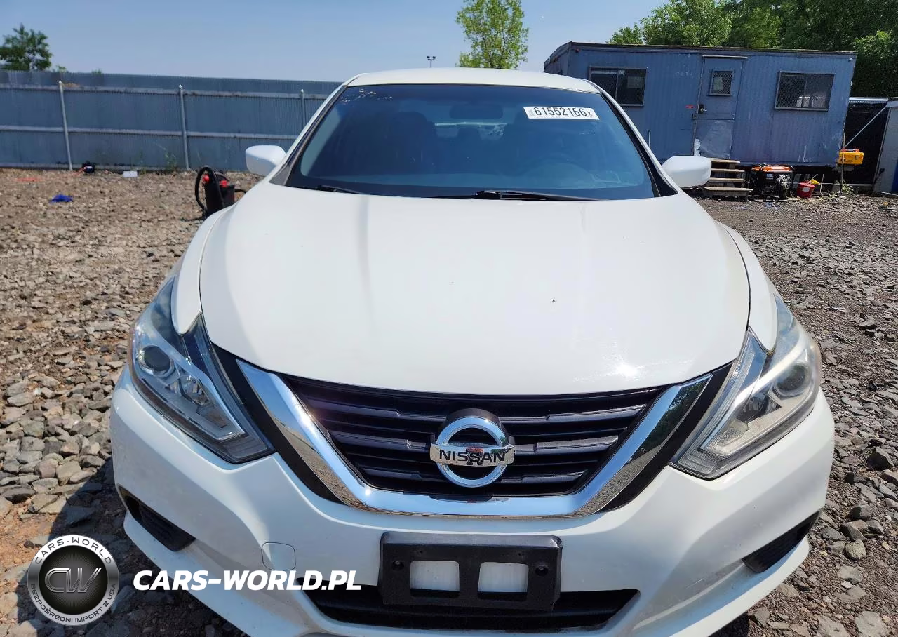 2018 Nissan Altima 2.5 S VIN:1N4AL3AP3JC176684 - 5