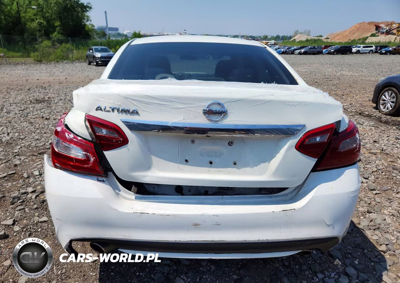 2018 Nissan Altima 2.5 S VIN:1N4AL3AP3JC176684 - 6