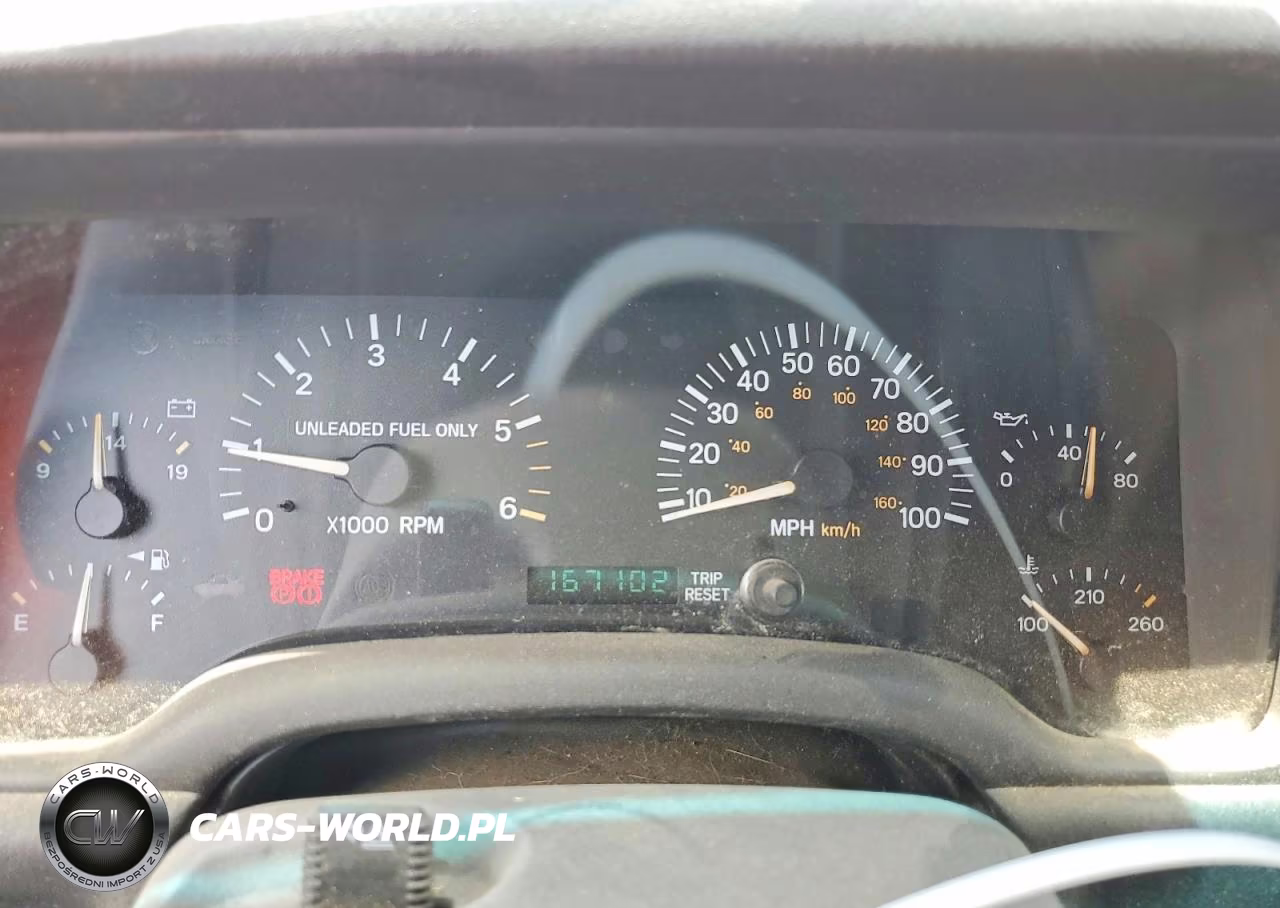 1999 Jeep Cherokee Limited VIN:1J4FF78S4XL557357 - 9
