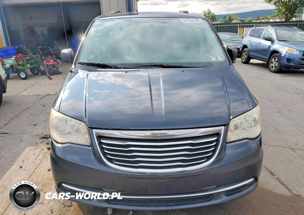 2014 Chrysler Town & Country Touring VIN:2C4RC1BG8ER217758 - 5