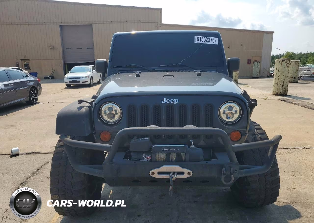 2010 Jeep Wrangler Unlimited Sport VIN:1J4BA3H13AL126867 - 5