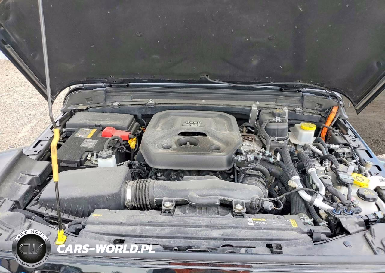 2021 Jeep Wrangler Unlimited Sahara 4Xe VIN:1C4JJXP62MW699056 - 12
