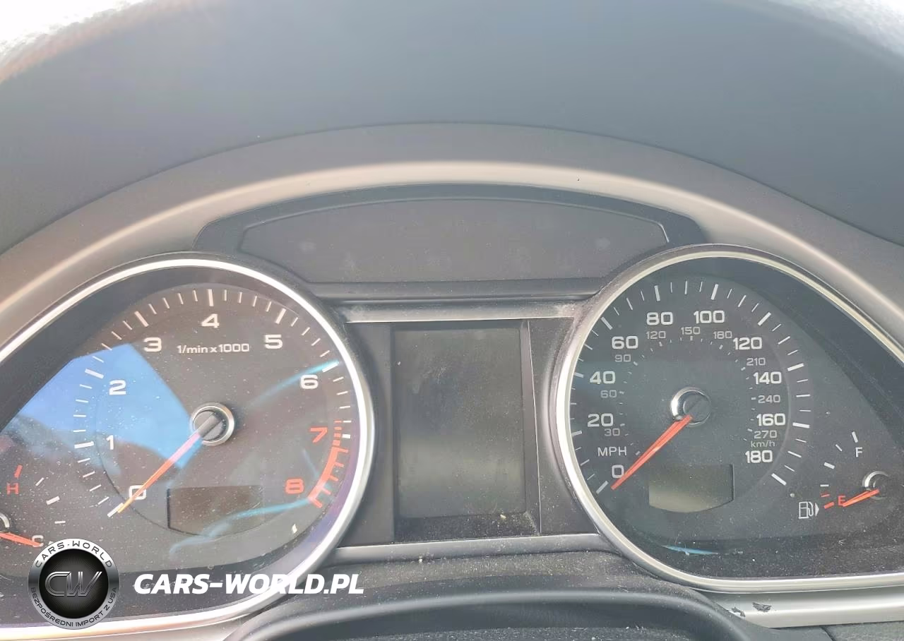 2010 Audi Q7 Premium Plus VIN:WA1LYAFE5AD007397 - 9