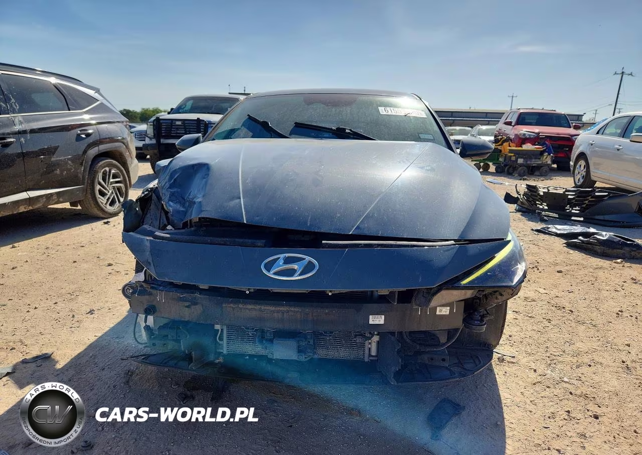 2023 Hyundai Elantra Limited VIN:KMHLN4AJ1PU036453 - 5
